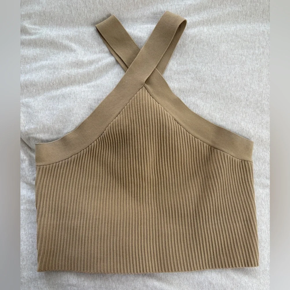 Forever 21 Ribbed Halter Crop Top Baddie Women’s Large Bandage Going out Top - Picture 1 of 3